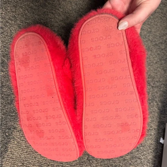 CROCS Classic Cozzzy Luxe Slipper Raspberry Colored W10/M8 - Picture 3 of 5